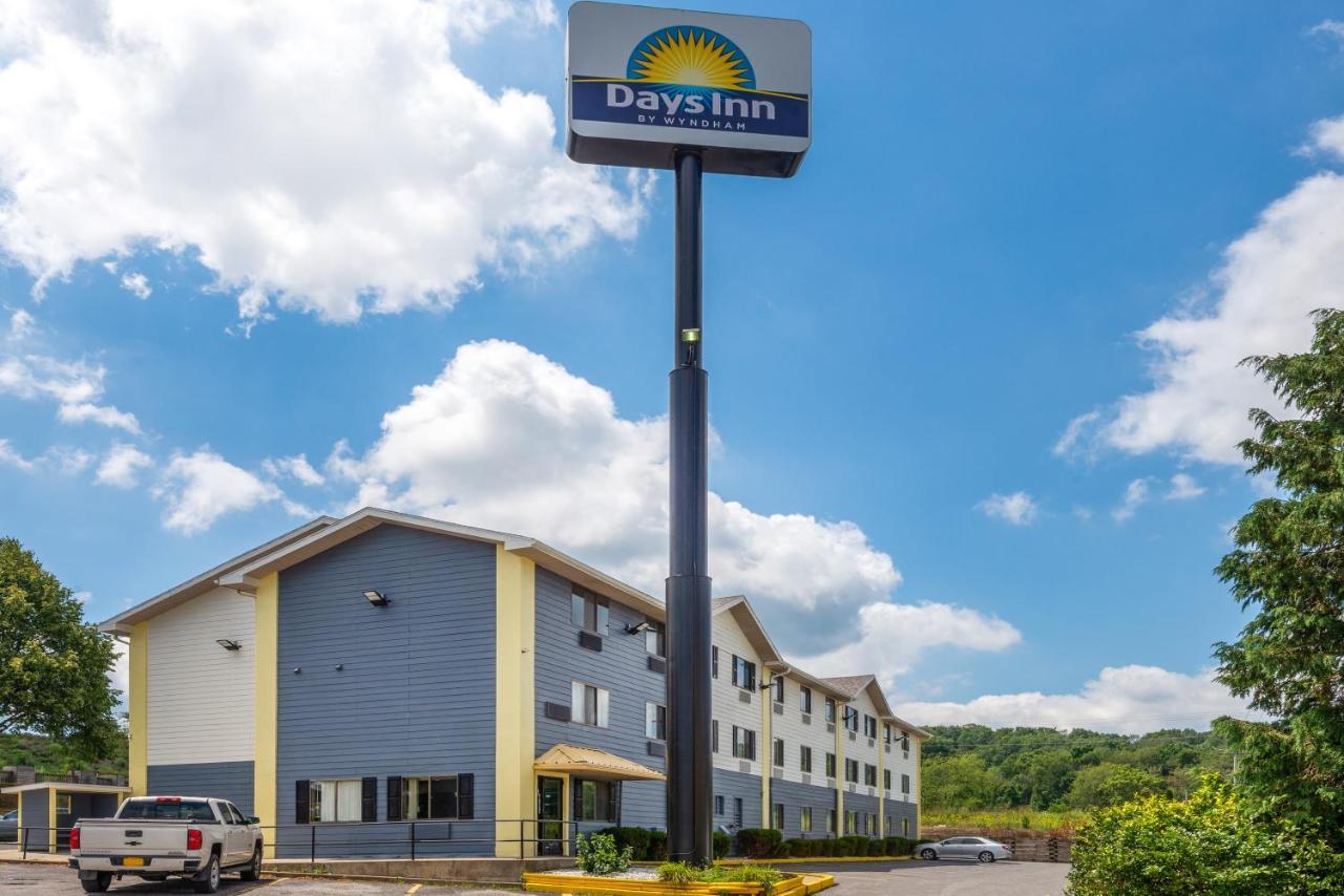 Days Inn By Wyndham Somerset Pa I-70 I-76 Экстерьер фото